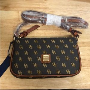 Dooney & Bourke Cross Body Bag